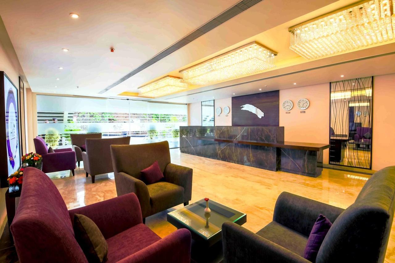 Hotel Central Park Manipal Luaran gambar