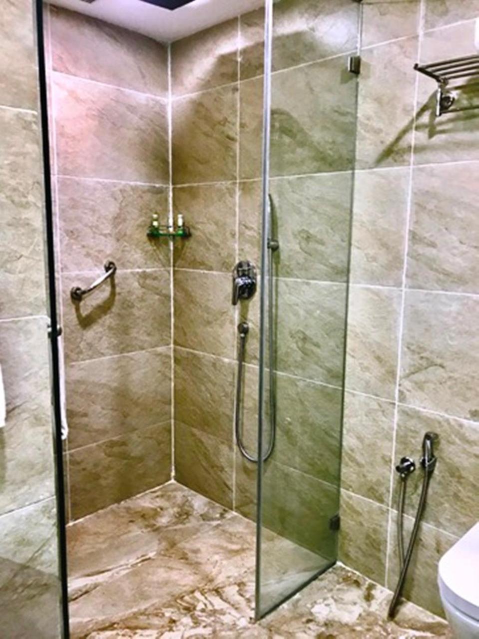 Hotel Central Park Manipal Luaran gambar